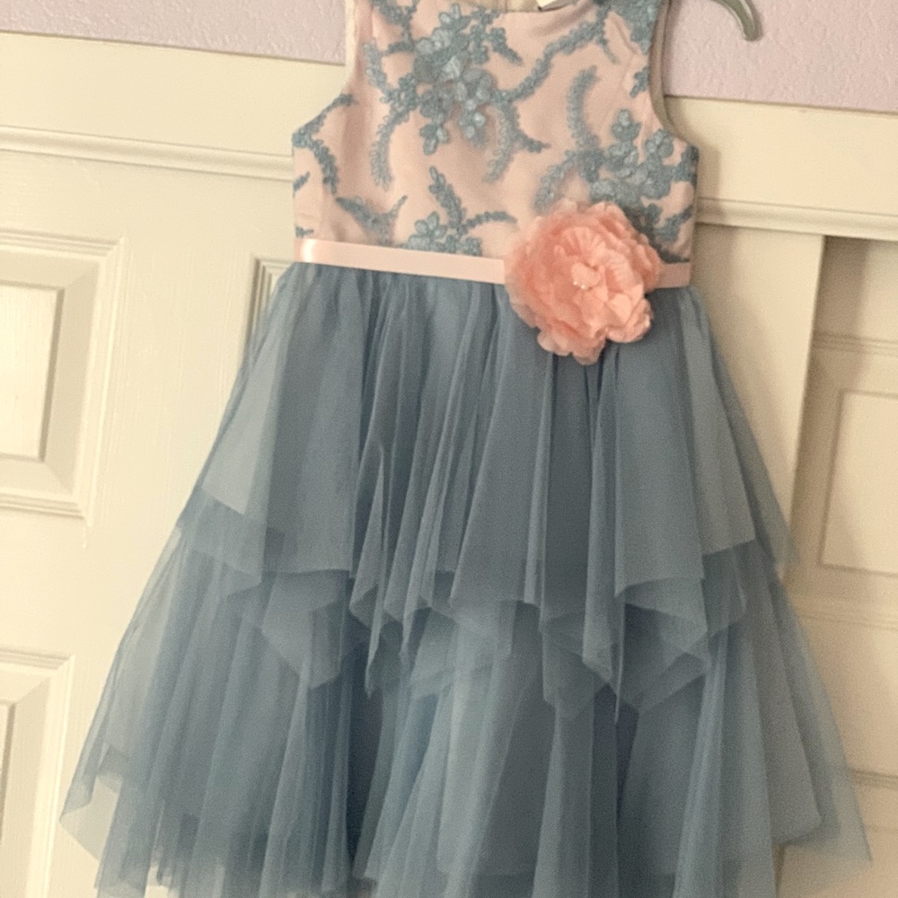 Little Girls Formal Dress Sz 5